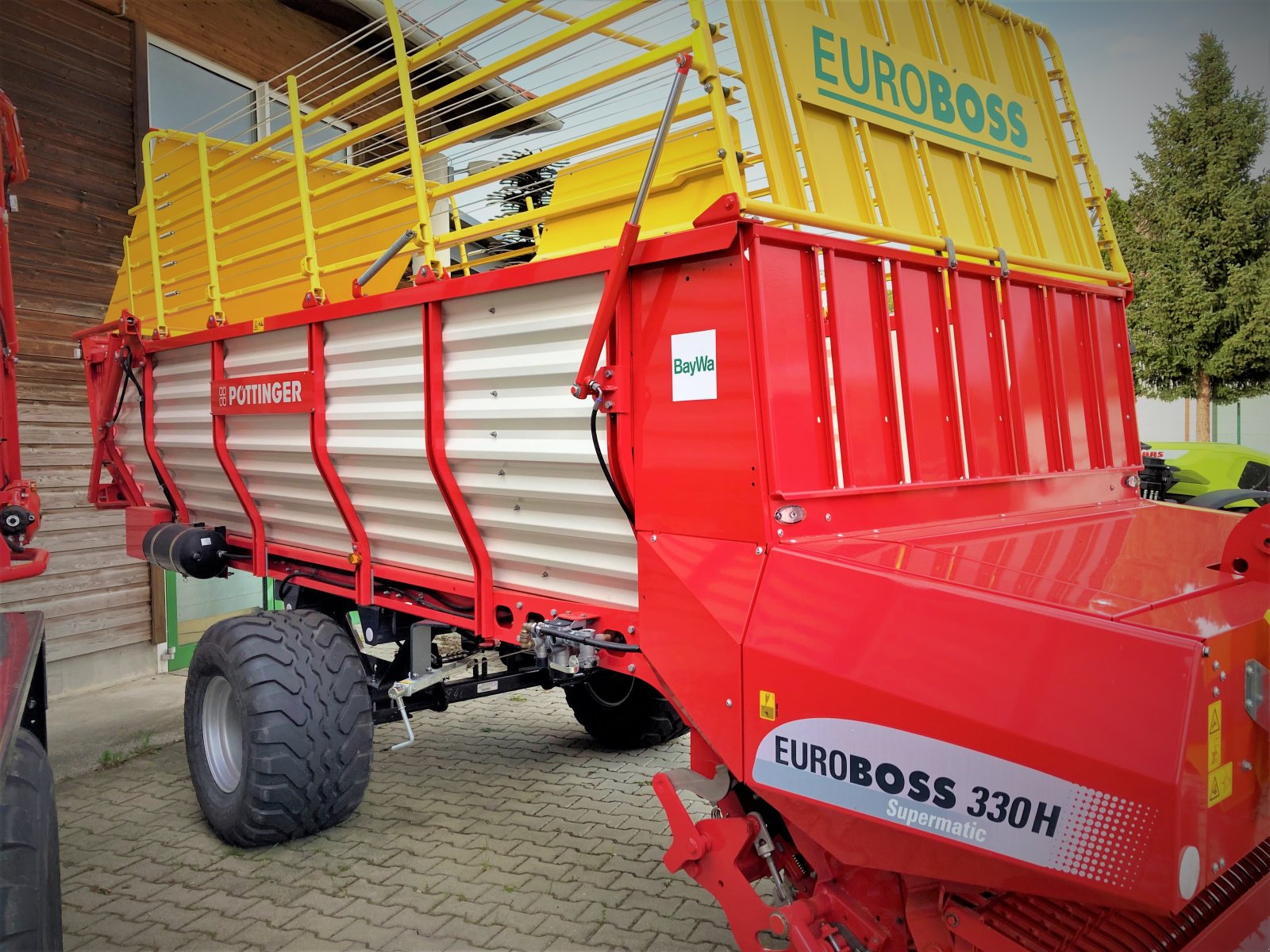 Ladewagen typu Pöttinger Euroboss 330 H, Gebrauchtmaschine w Murnau (Zdjęcie 2)