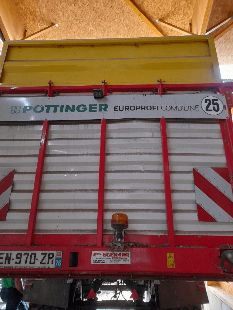 Ladewagen от тип Pöttinger Europrofi 5510 combiline, Gebrauchtmaschine в Neufchâtel-en-Bray (Снимка 4)