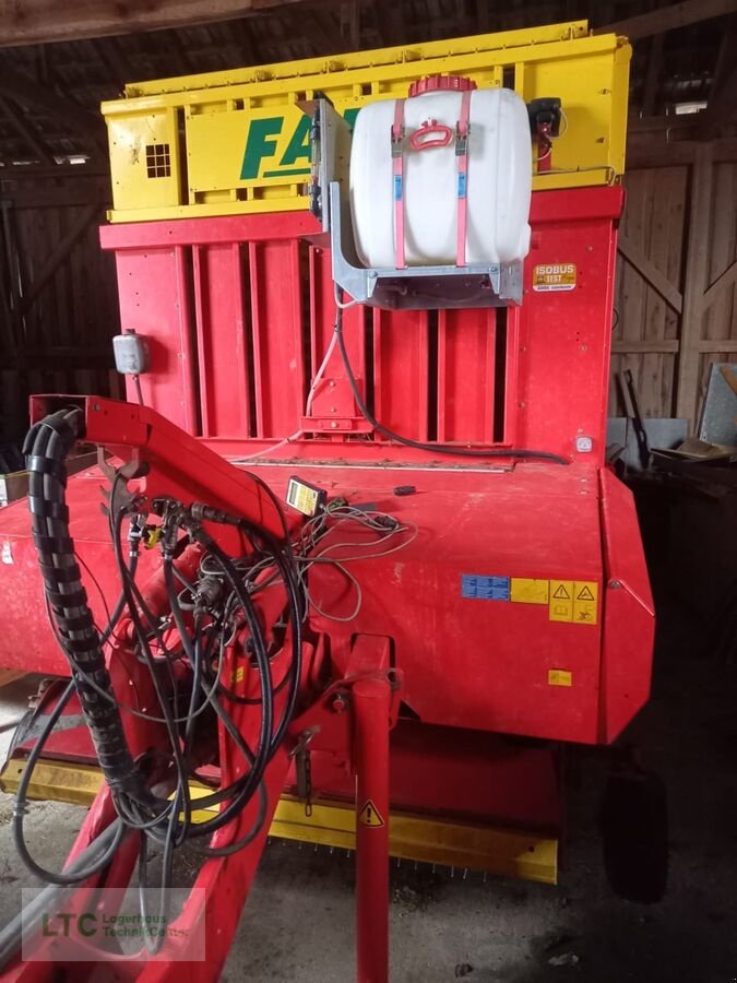 Ladewagen des Typs Pöttinger Faro 4000, Gebrauchtmaschine in Korneuburg (Bild 4)