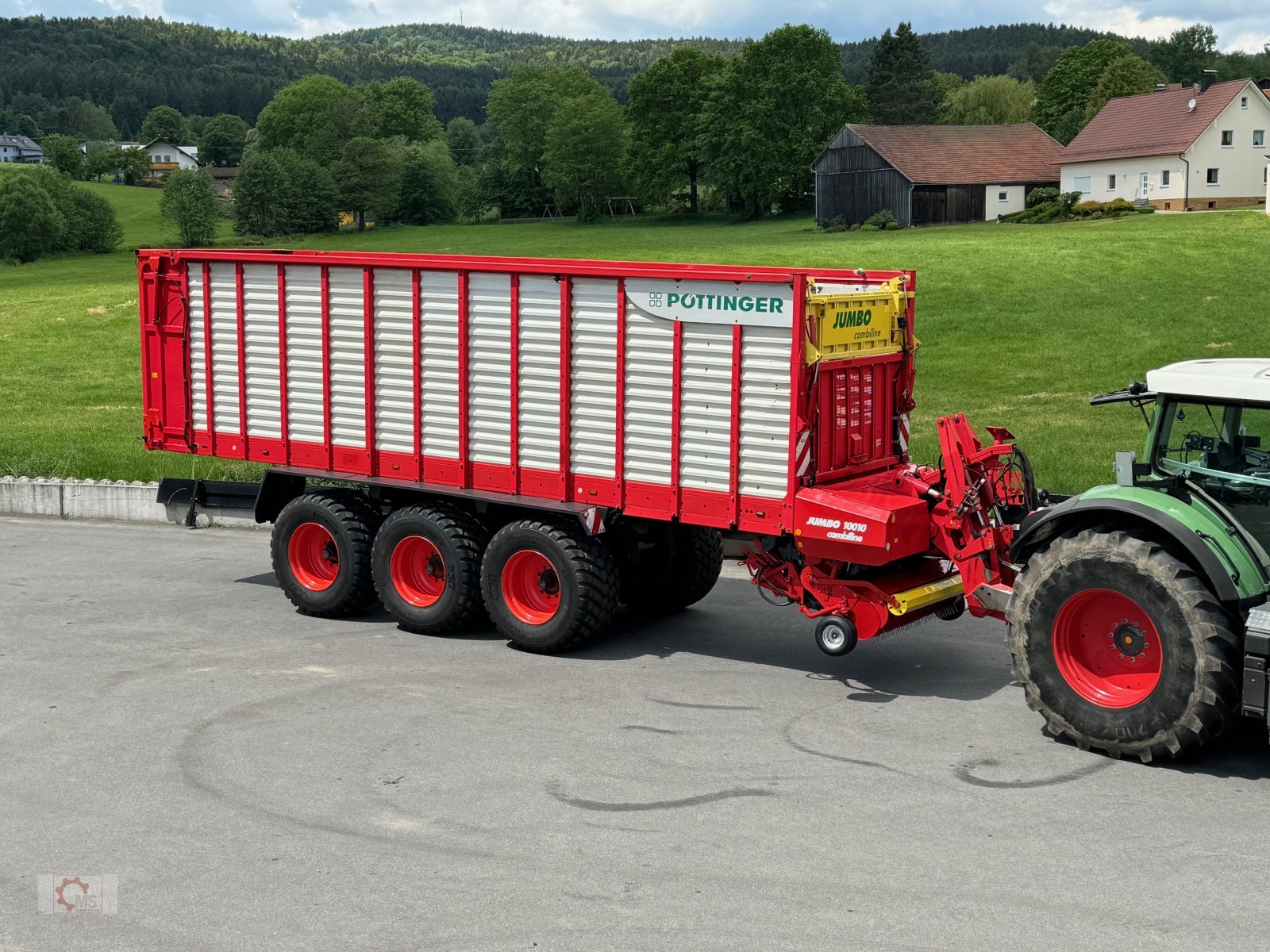 Ladewagen типа Pöttinger Jumbo 10010 Combiline Hydraulisches Fahrwerk, Gebrauchtmaschine в Tiefenbach (Фотография 1)