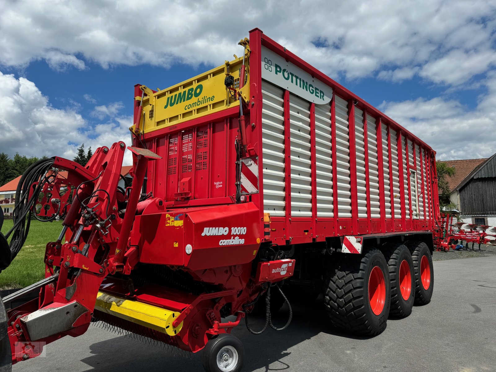 Ladewagen Türe ait Pöttinger Jumbo 10010 Combiline Hydraulisches Fahrwerk, Gebrauchtmaschine içinde Tiefenbach (resim 13)