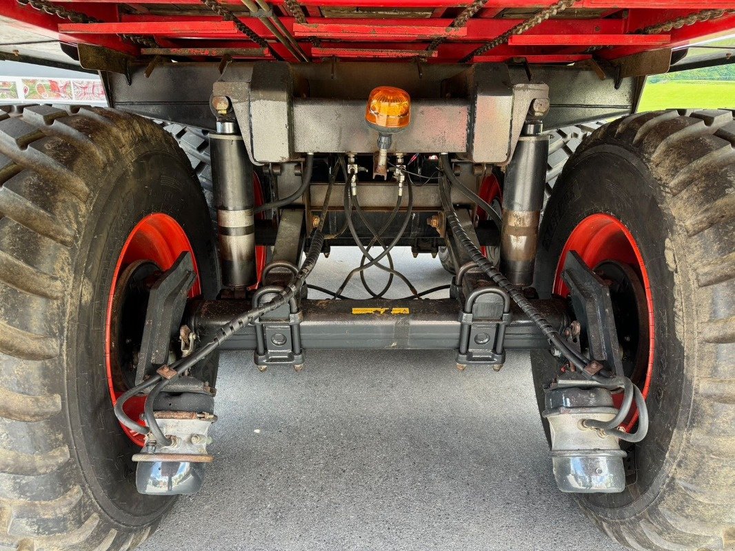 Ladewagen del tipo Pöttinger Jumbo 10010 Combiline, Gebrauchtmaschine In Ebersbach (Immagine 14)