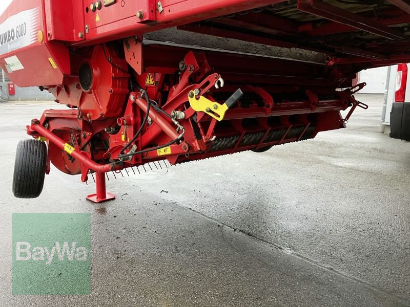 Ladewagen del tipo Pöttinger JUMBO 6000 D COMBILINE, Gebrauchtmaschine en Waldkirchen (Imagen 6)