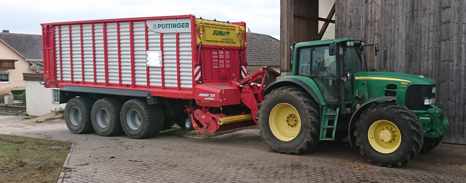 Ladewagen du type Pöttinger Jumbo 7210 Combiline, Gebrauchtmaschine en Ursensollen (Photo 2)