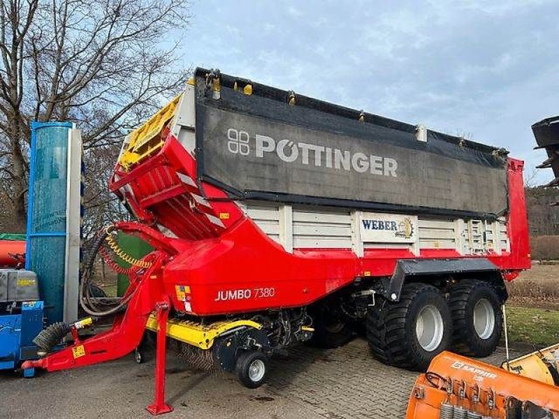 Ladewagen Türe ait Pöttinger Jumbo 7380 DB neuwertig nur 30 Stunden auf dem Rotor, Gebrauchtmaschine içinde Bellenberg (resim 1)