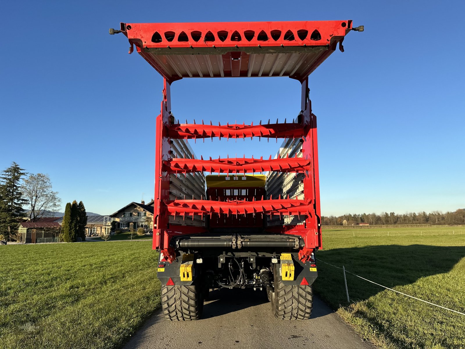 Ladewagen des Typs Pöttinger Jumbo 7450 DB nur 140 Pickup Stunden!, Gebrauchtmaschine in Rankweil (Bild 7)