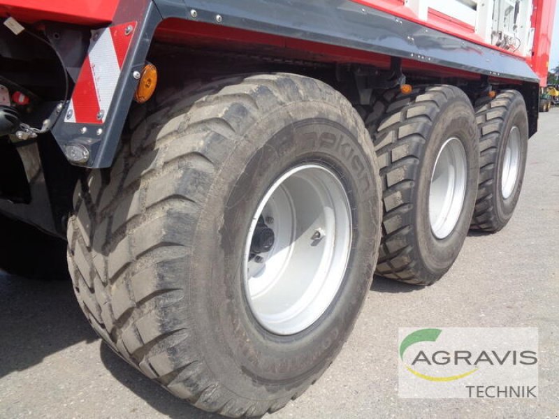 Ladewagen van het type Pöttinger JUMBO 7450 DB, Gebrauchtmaschine in Nartum (Foto 9)