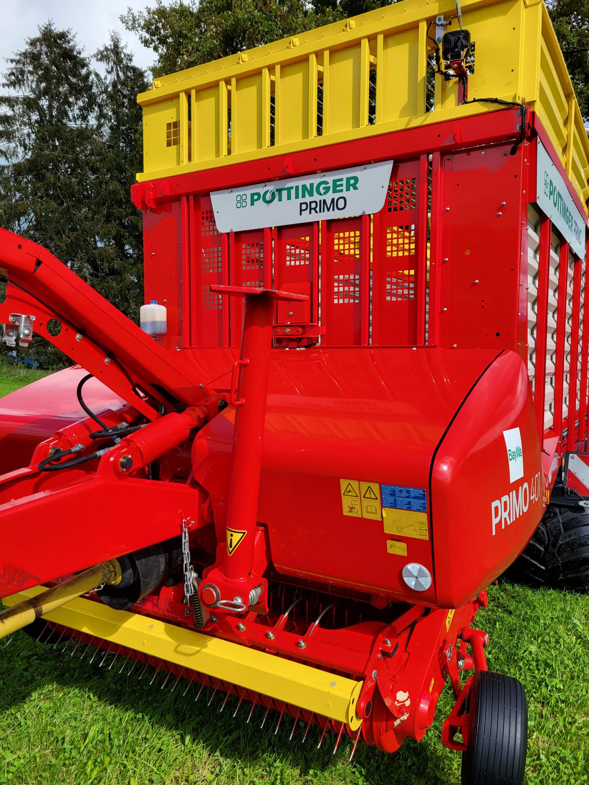 Ladewagen del tipo Pöttinger Primo 400 L, Gebrauchtmaschine In Marktoberdorf (Immagine 2)