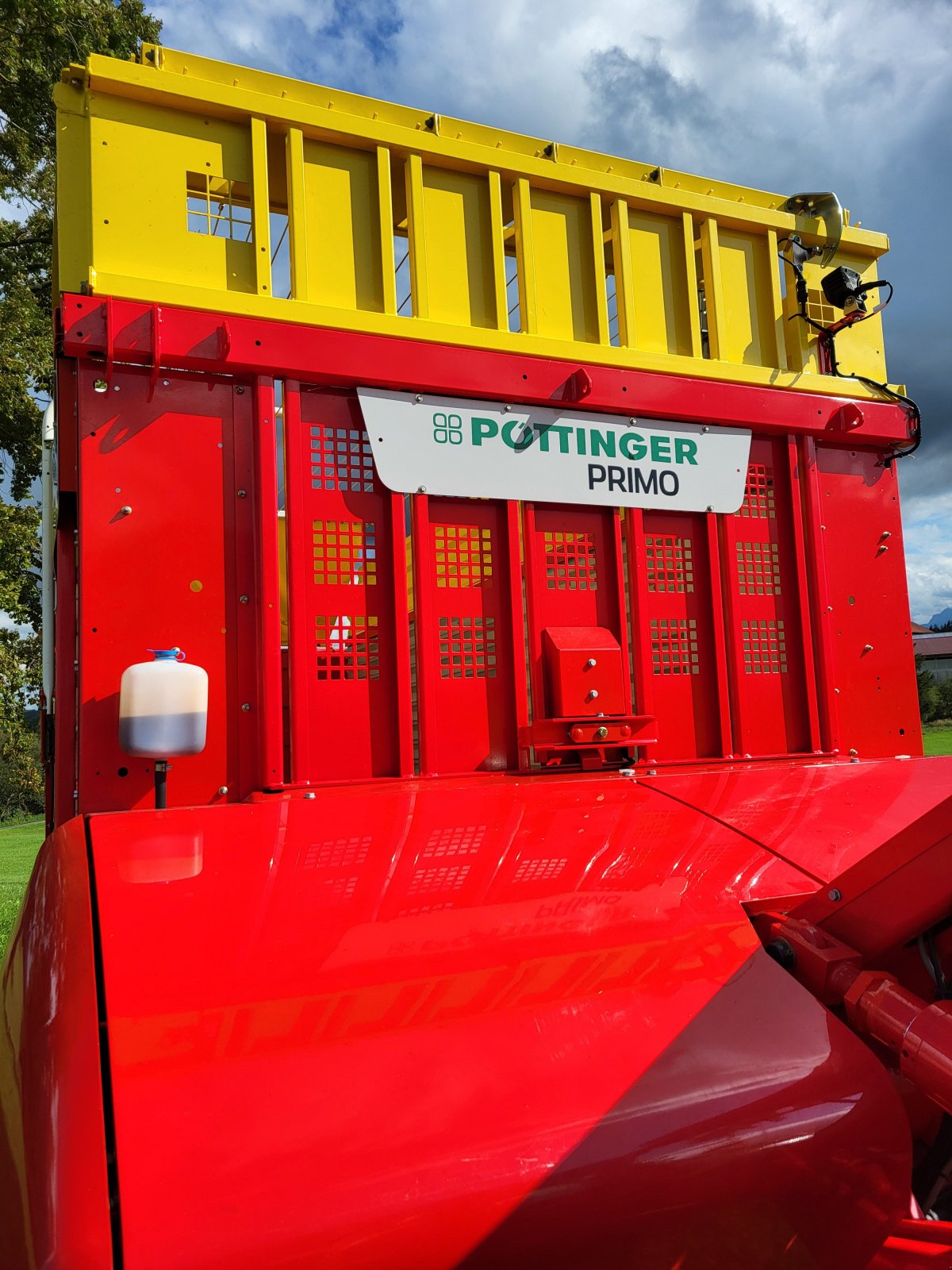 Ladewagen des Typs Pöttinger Primo 400 L, Gebrauchtmaschine in Marktoberdorf (Bild 7)