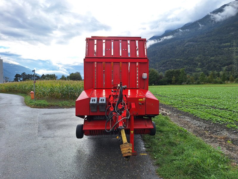 Ladewagen of the type Pöttinger Siloprofi 2 Ladewagen, Gebrauchtmaschine in Chur (Picture 3)