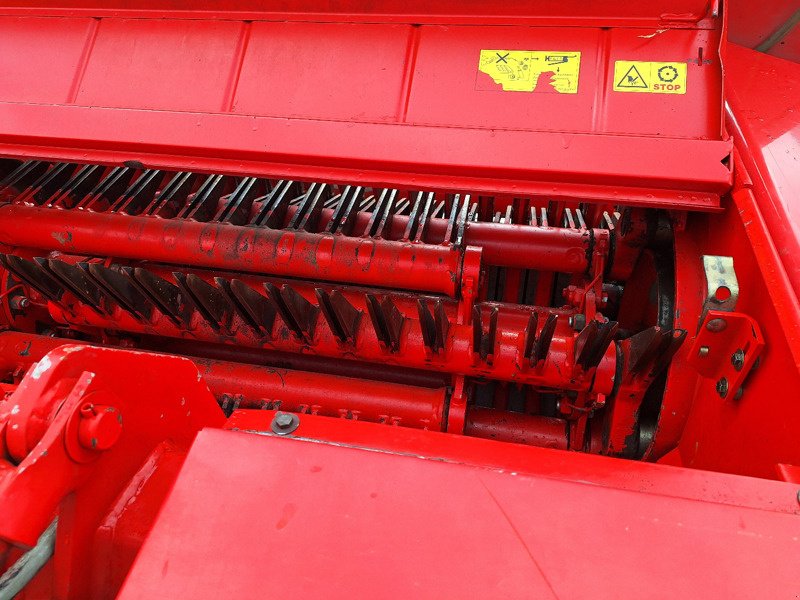 Ladewagen van het type Pöttinger Siloprofi 2 Ladewagen, Gebrauchtmaschine in Chur (Foto 8)