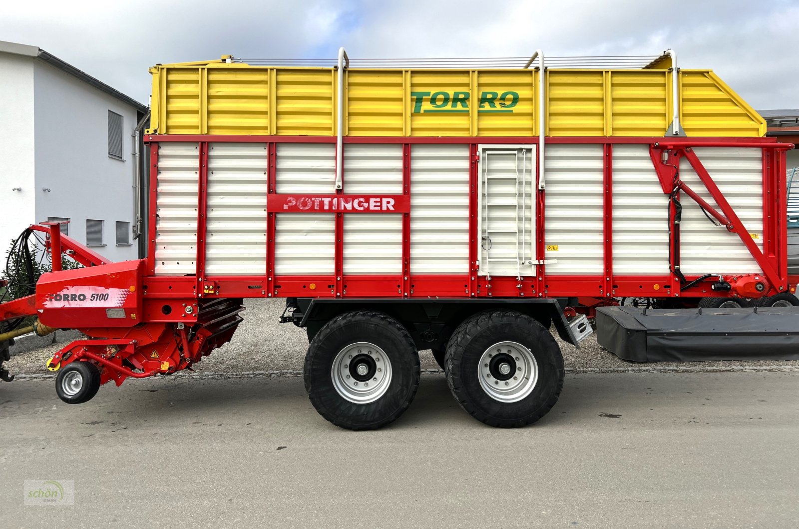 Ladewagen van het type Pöttinger Torro 5100 L - läuft sehr schön und ruhig - Rotorladewagen mit 20 Tonnen zGG, Gebrauchtmaschine in Burgrieden (Foto 2)