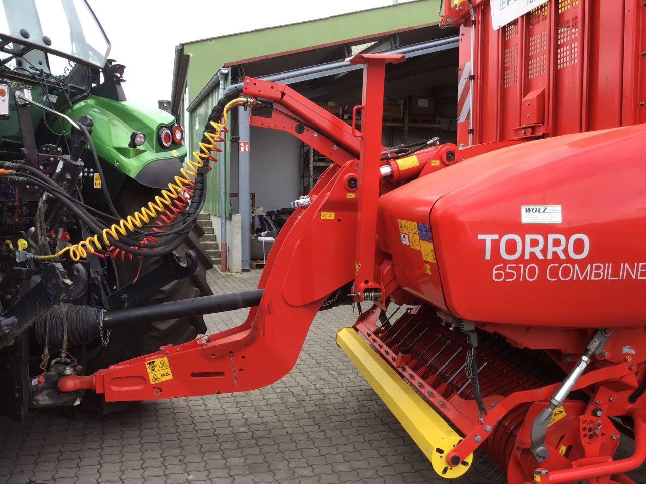 Ladewagen des Typs Pöttinger Torro 6510 L Combiline, Neumaschine in Burgbernheim (Bild 11)