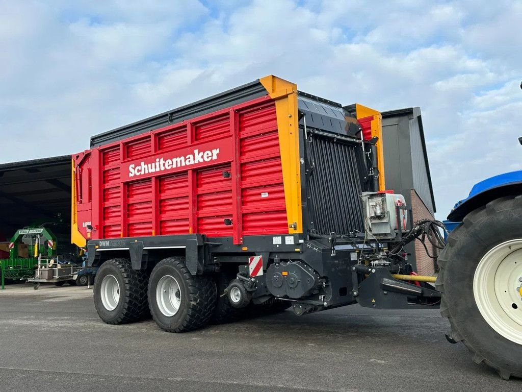 Ladewagen van het type Schuitemaker Rapide 5800, Gebrauchtmaschine in BENNEKOM (Foto 1)