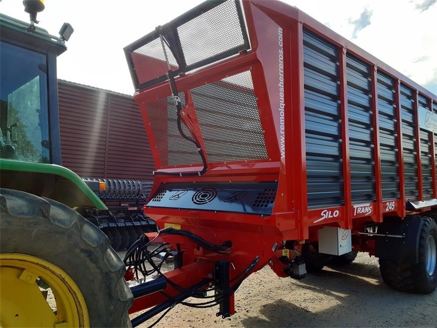 Ladewagen van het type Sonstige Herreros 245 silotrans, Gebrauchtmaschine in Rødekro (Foto 3)