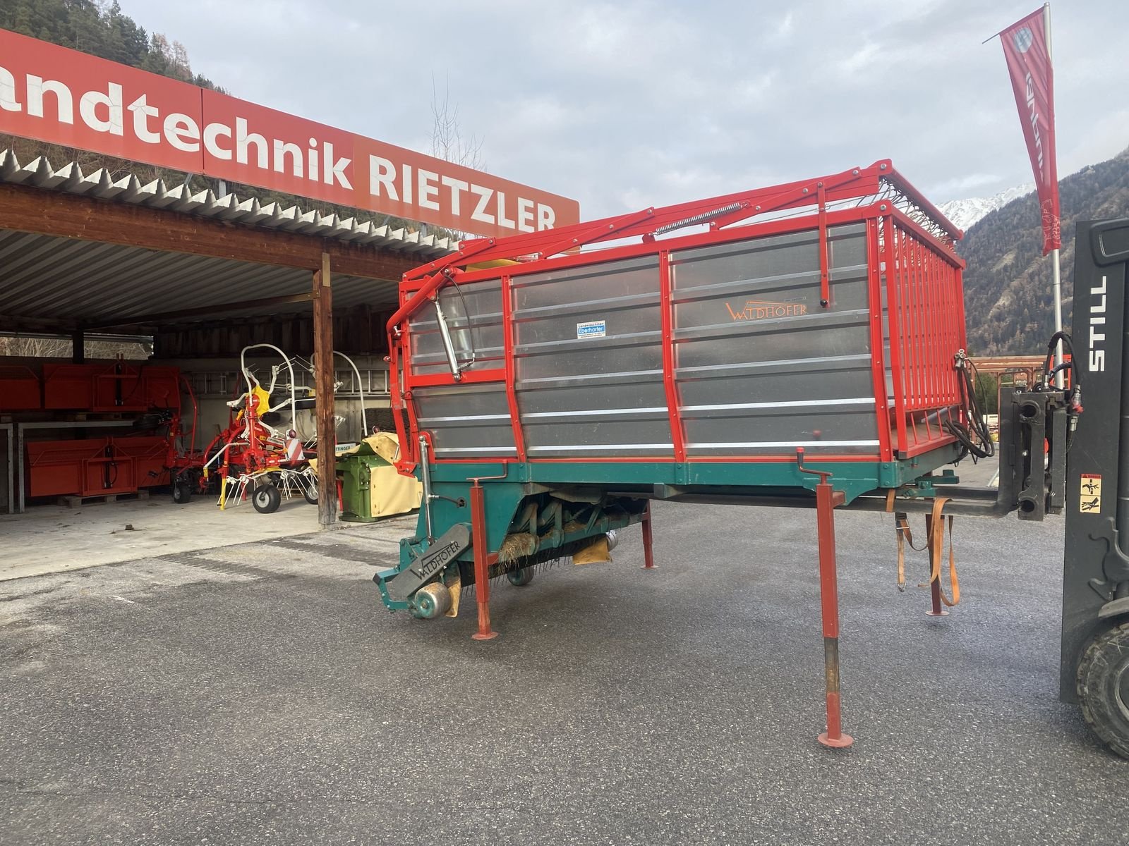 Ladewagen des Typs Sonstige Ladewagen XL, Gebrauchtmaschine in Ried im Oberinntal (Bild 1)