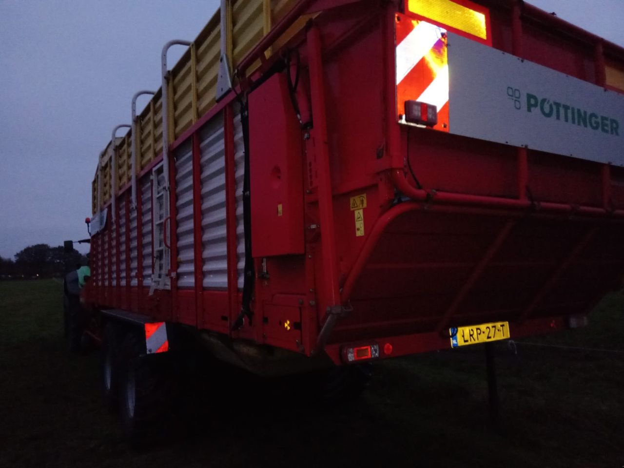 Ladewagen van het type Sonstige P&ouml;ttinger Jumbo 7210D, Gebrauchtmaschine in Haarle (Foto 10)