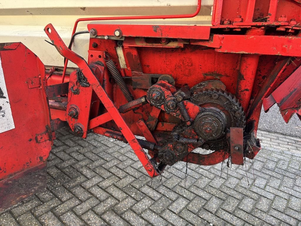 Ladewagen van het type Sonstige P&ouml;ttinger SW102 OPRAAPWAGEN, Gebrauchtmaschine in BOEKEL (Foto 11)