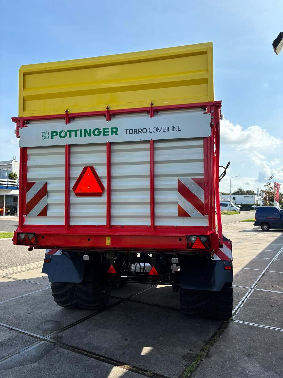 Ladewagen des Typs Sonstige P&ouml;ttinger torro, Gebrauchtmaschine in Joure (Bild 10)