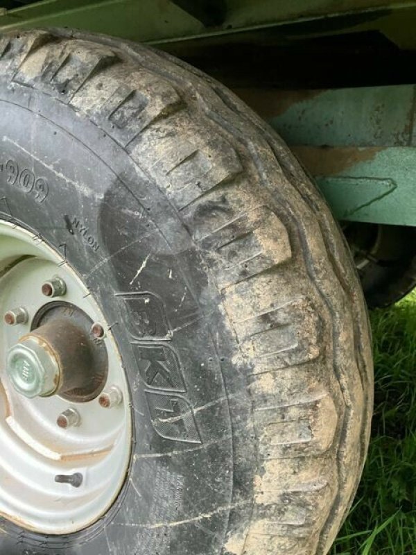 Ladewagen tip Sonstige PLATEAU FOURRAGER L800, Gebrauchtmaschine in Feurs (Poză 5)