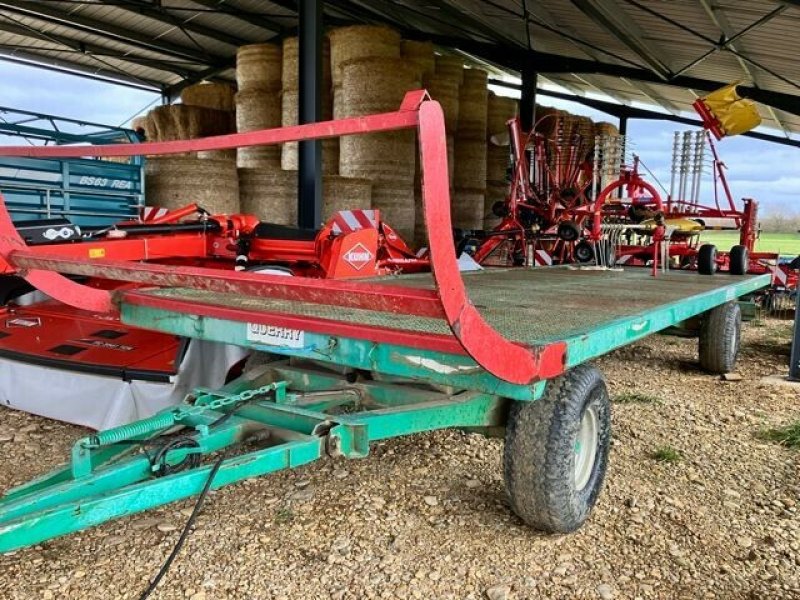 Ladewagen del tipo Sonstige PLATEAU PT 80, Gebrauchtmaschine In Hauteroche (Immagine 1)