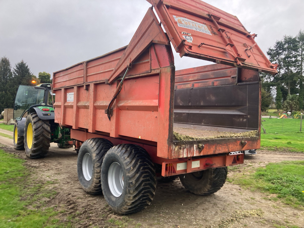 Ladewagen des Typs Sonstige RC 150, Gebrauchtmaschine in BEGARD (Bild 2)