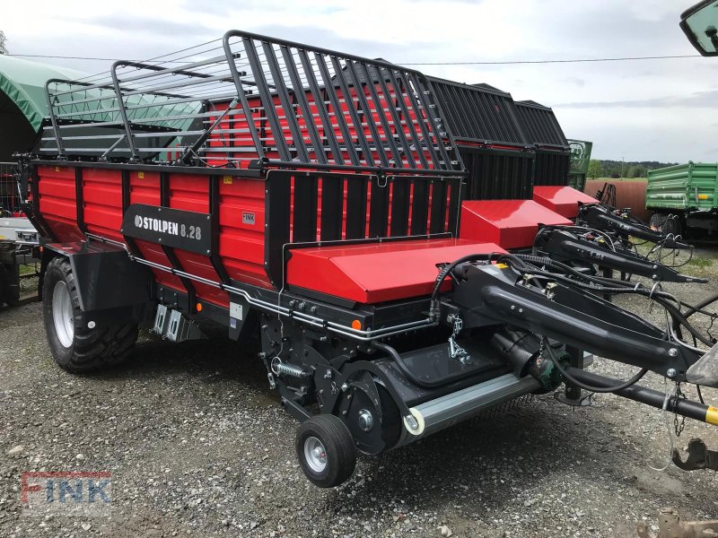 Ladewagen des Typs Stolpen 8.38 TA, Neumaschine in Burgberg-Häuser (Bild 1)