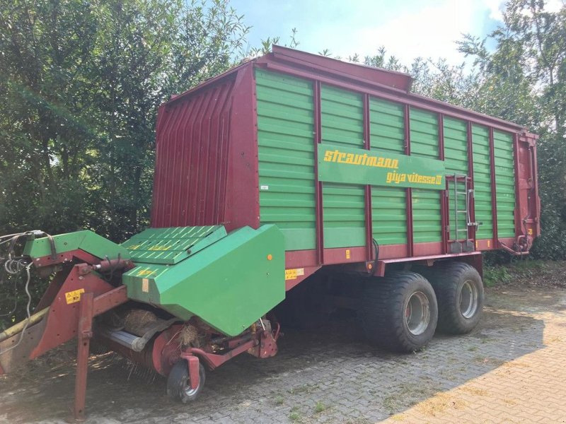 Ladewagen des Typs Strautmann giga vitesse 3, Gebrauchtmaschine in Wierden (Bild 1)