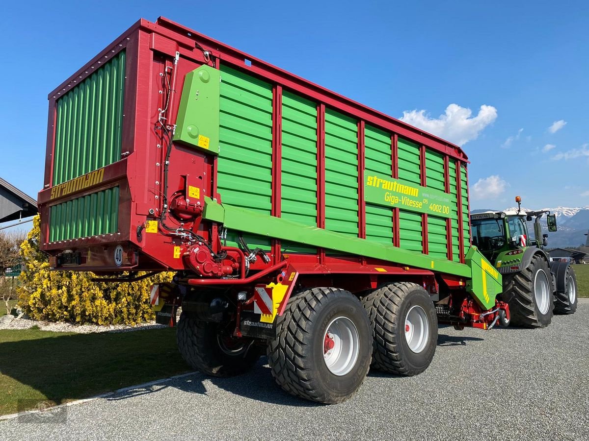 Ladewagen типа Strautmann Giga Vitesse 4002 DO Kombi Ladewagen Häckselwagen (Wie neu), Gebrauchtmaschine в Rankweil (Фотография 2)