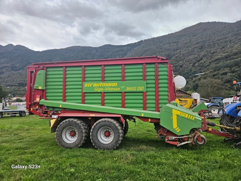 Ladewagen des Typs Strautmann Giga-Vitesse CFS 3602, Gebrauchtmaschine in Arbedo (Bild 1)