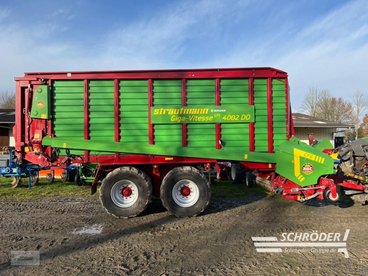 Ladewagen Türe ait Strautmann GIGA VITESSE CFS 4002 DO, Gebrauchtmaschine içinde Westerstede (resim 10)