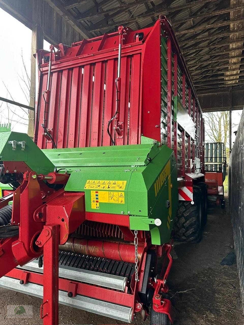 Ladewagen of the type Strautmann Giga-Vitesse CFS 4002, Neumaschine in Hofheim (Picture 3)