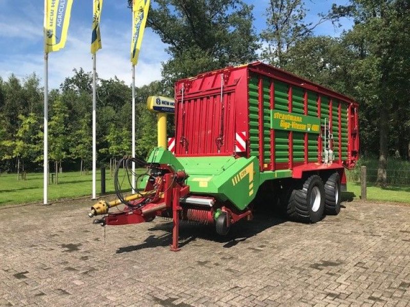 Ladewagen Türe ait Strautmann Giga-Vitesse CFS4001, Gebrauchtmaschine içinde Wierden (resim 1)