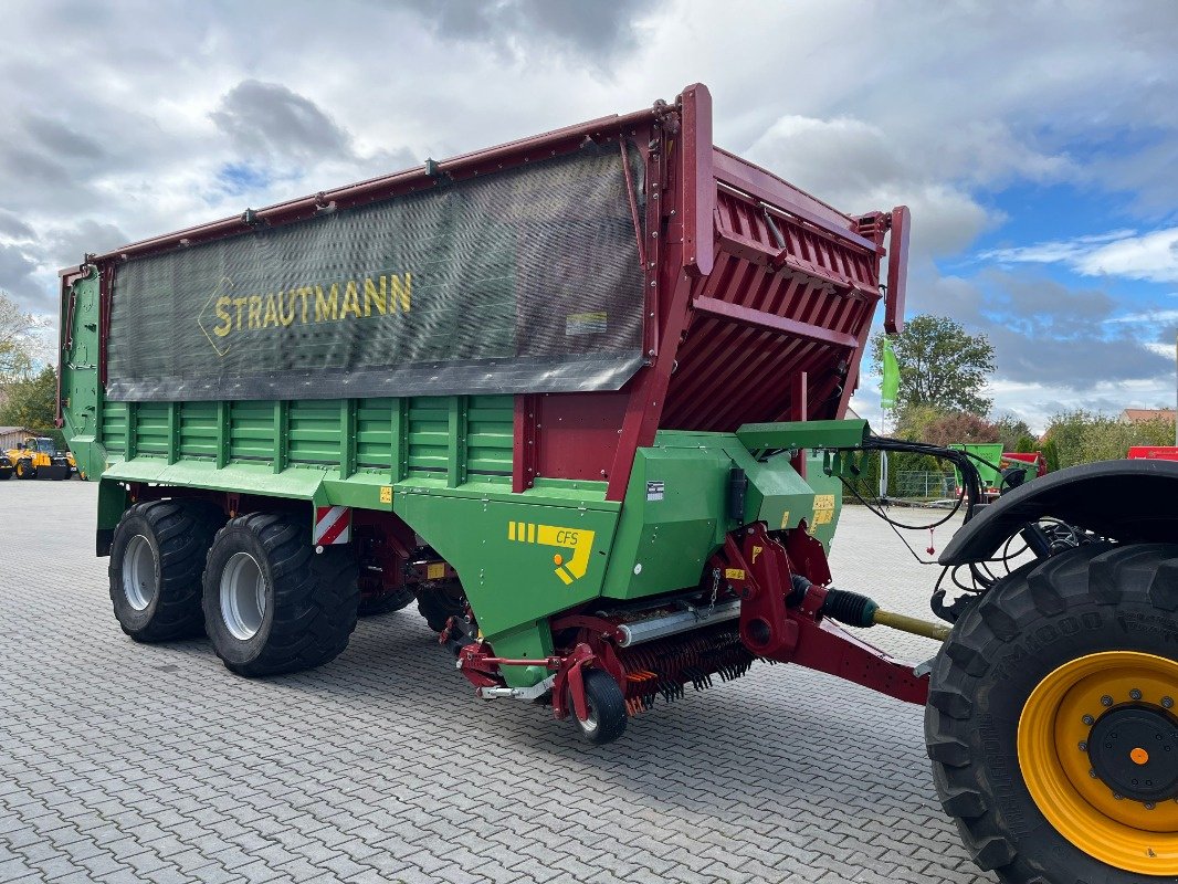 Ladewagen Türe ait Strautmann Magnon CFS 430, Vorführmaschine içinde Ebersbach (resim 4)