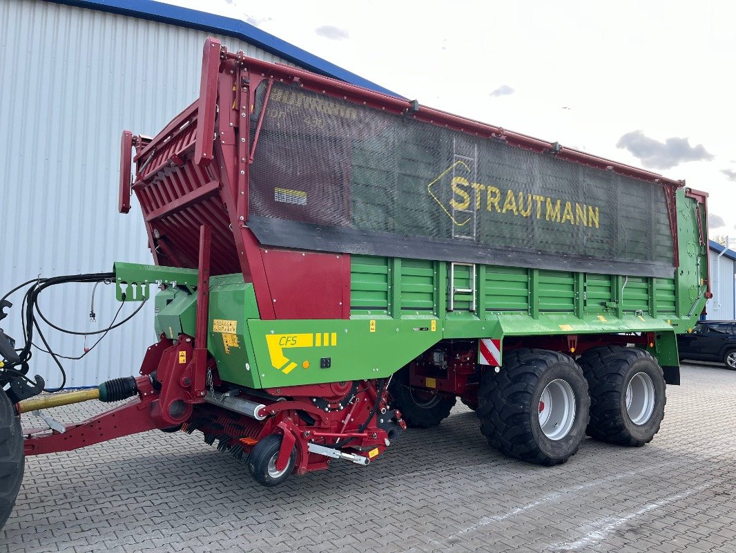 Ladewagen del tipo Strautmann Magnon CFS 430, Vorführmaschine In Ebersbach (Immagine 1)