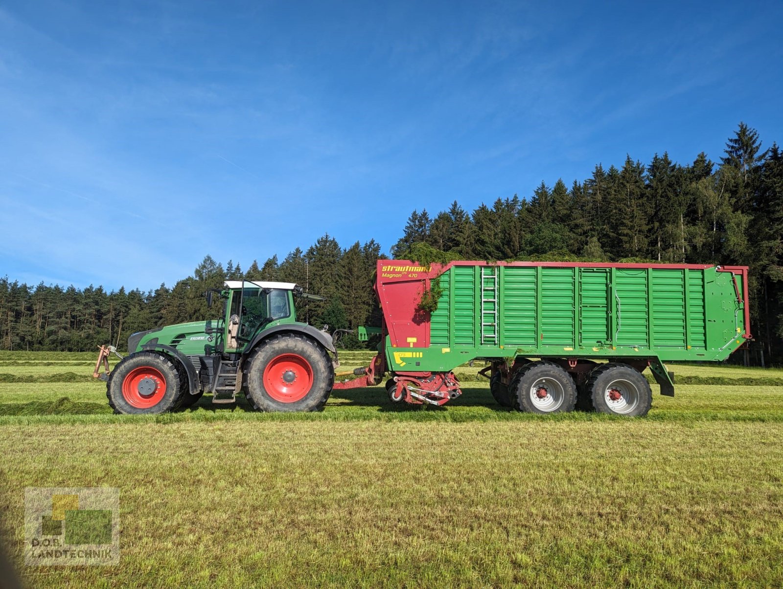 Ladewagen Türe ait Strautmann Magnon CFS 470, Gebrauchtmaschine içinde Regensburg (resim 2)