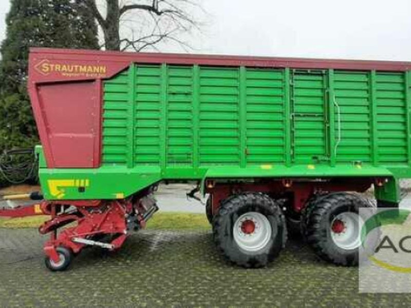 Ladewagen of the type Strautmann MAGNON CFS 8-410 DO, Vorführmaschine in Alpen (Picture 1)