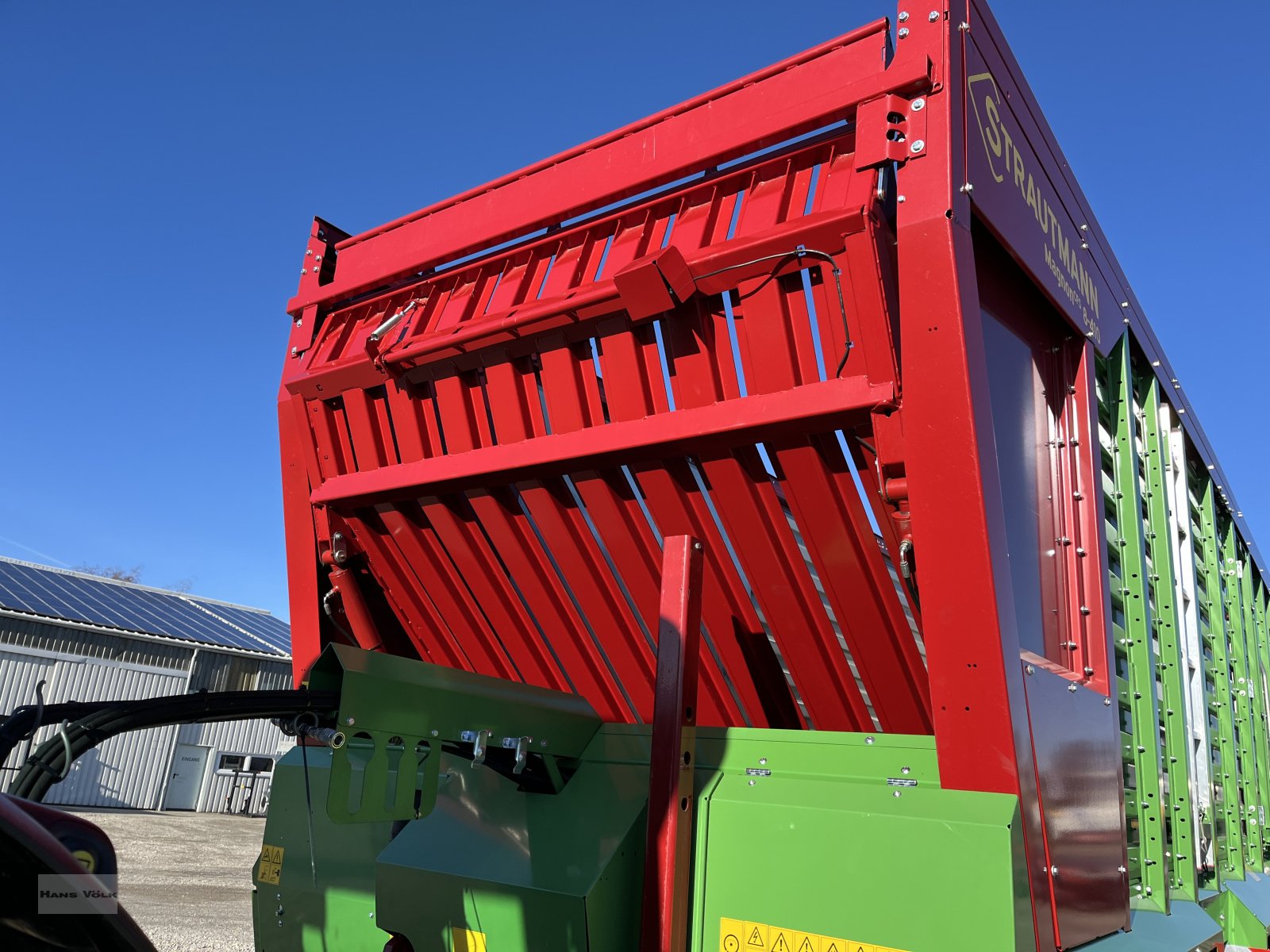 Ladewagen Türe ait Strautmann Magnon CFS 8-410, Neumaschine içinde Antdorf (resim 11)