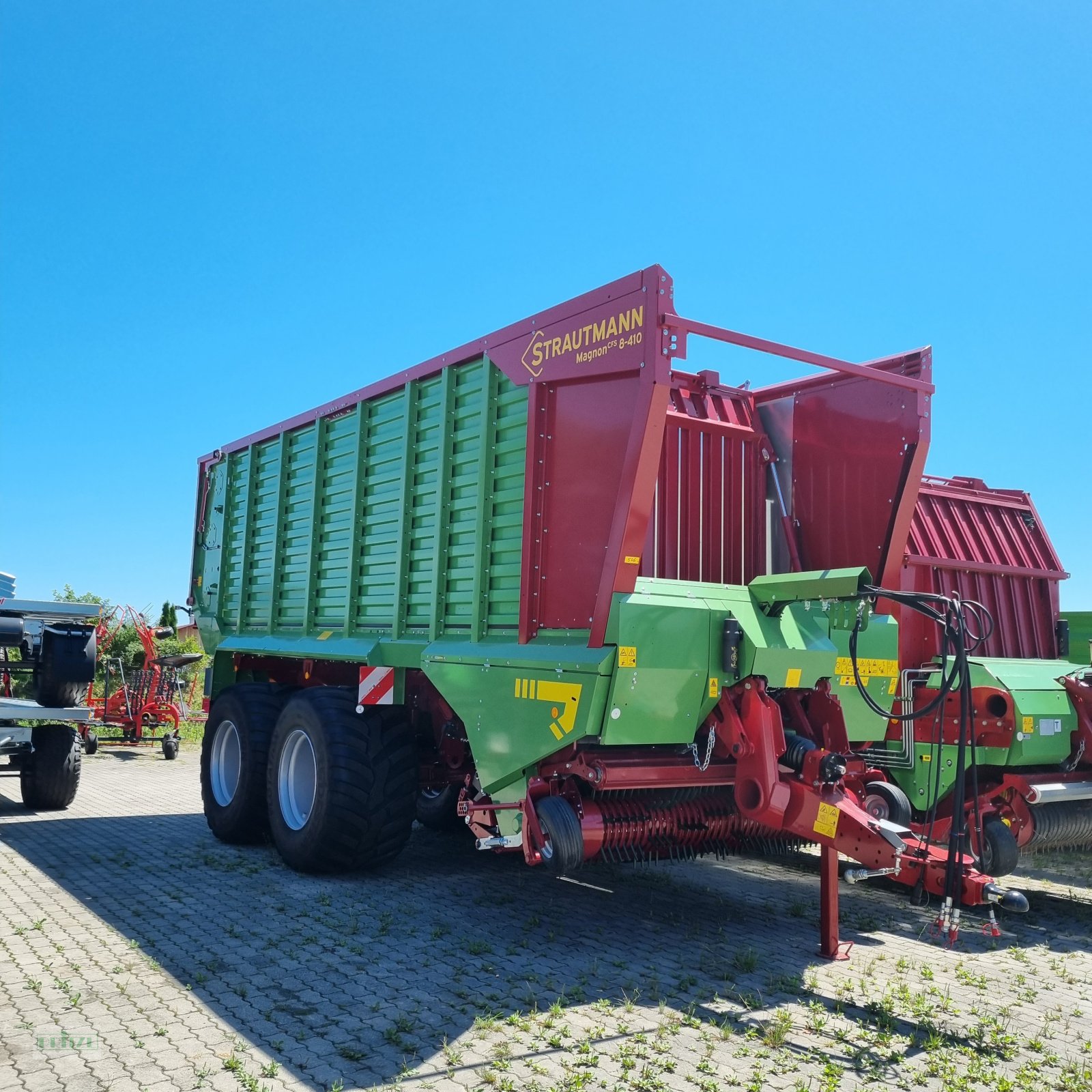 Ladewagen tipa Strautmann Magnon CFS 8-410, Neumaschine u Bruckmühl (Slika 1)