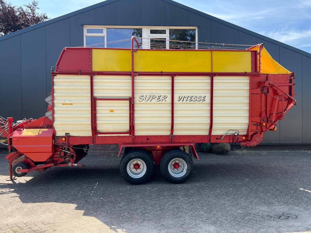 Ladewagen Türe ait Strautmann Super vitesse 1 do, Gebrauchtmaschine içinde Vroomshoop (resim 7)