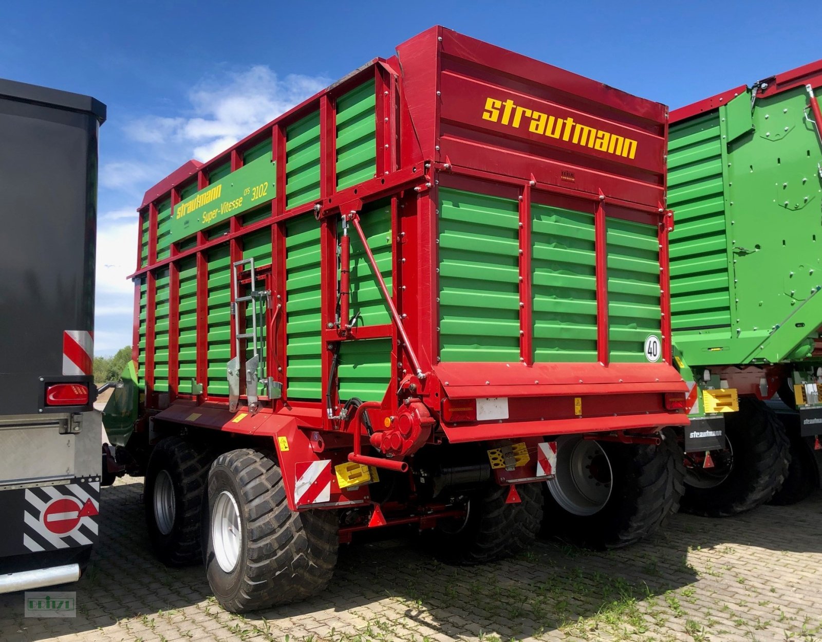 Ladewagen van het type Strautmann Super Vitesse 3102 CFS, Gebrauchtmaschine in Bruckmühl (Foto 2)