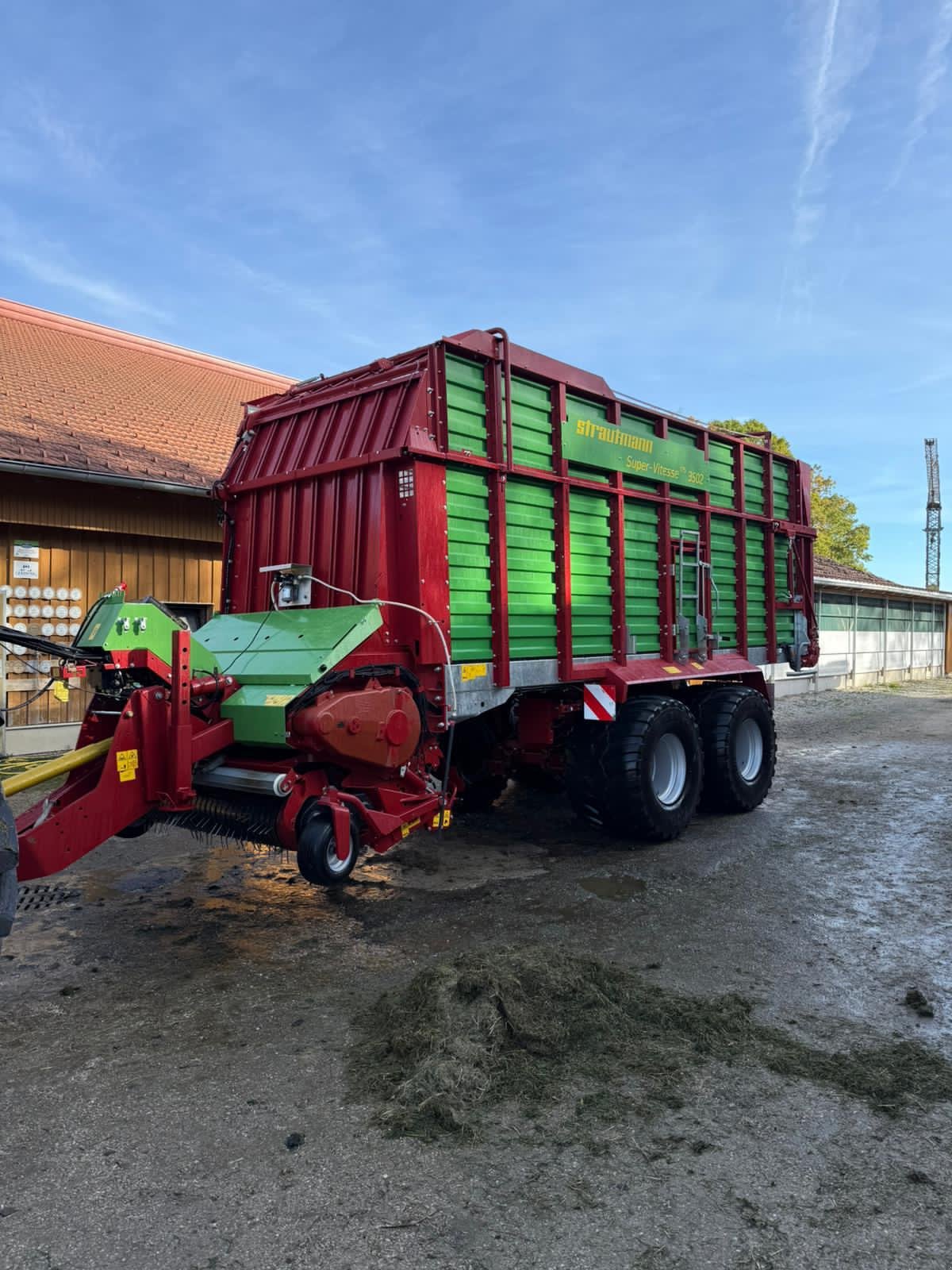 Ladewagen del tipo Strautmann Super Vitesse 3502, Gebrauchtmaschine In Langdorf (Immagine 1)