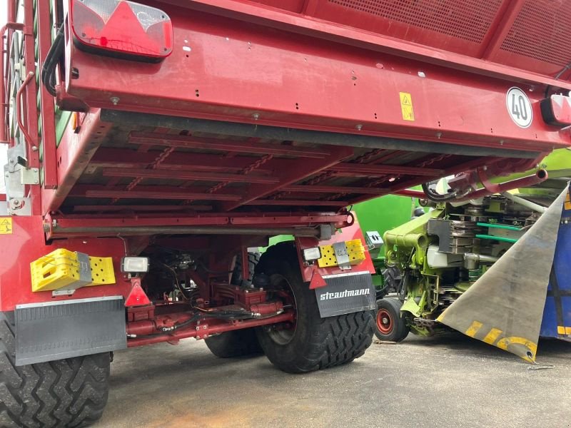 Ladewagen van het type Strautmann SUPER VITESSE CFS 3101 D, Gebrauchtmaschine in Cham (Foto 12)