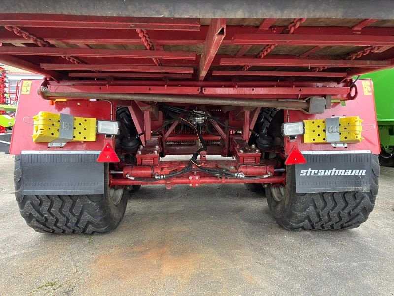 Ladewagen of the type Strautmann SUPER VITESSE CFS 3101 D, Gebrauchtmaschine in Cham (Picture 11)