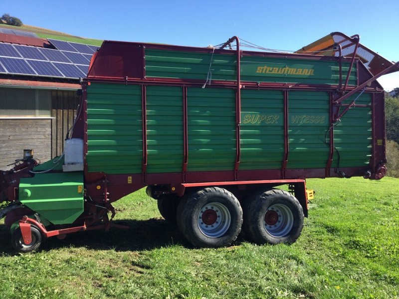 Ladewagen Türe ait Strautmann Super Vitesse II H, Gebrauchtmaschine içinde Fürsteneck (resim 1)