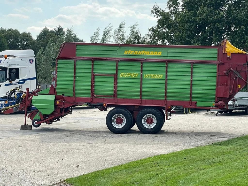 Ladewagen Türe ait Strautmann Super Vitesse Ladewagen met walsen, Gebrauchtmaschine içinde Ruinerwold (resim 2)