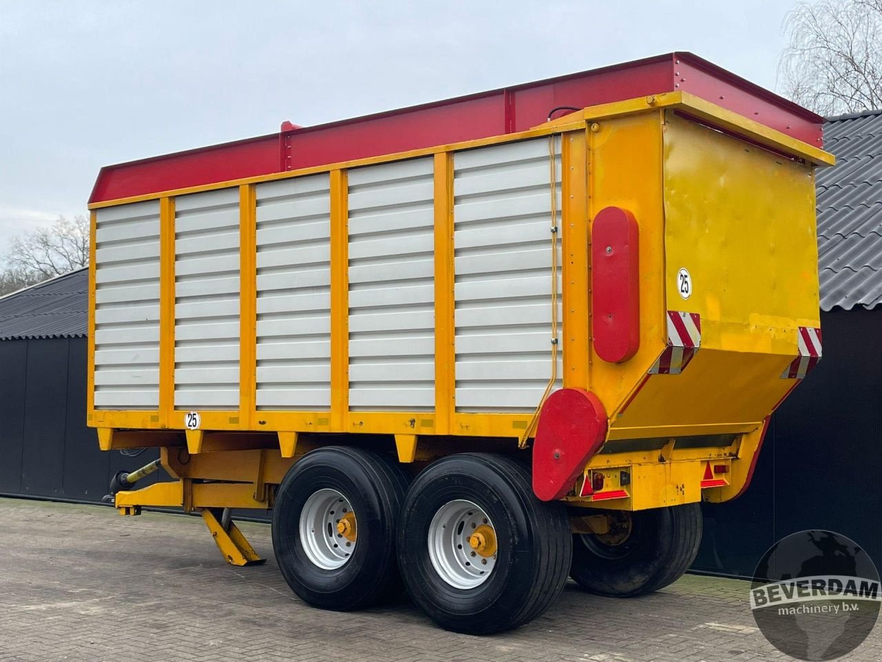 Ladewagen des Typs Veenhuis 14-2 silagewagen, Gebrauchtmaschine in Vriezenveen (Bild 3)