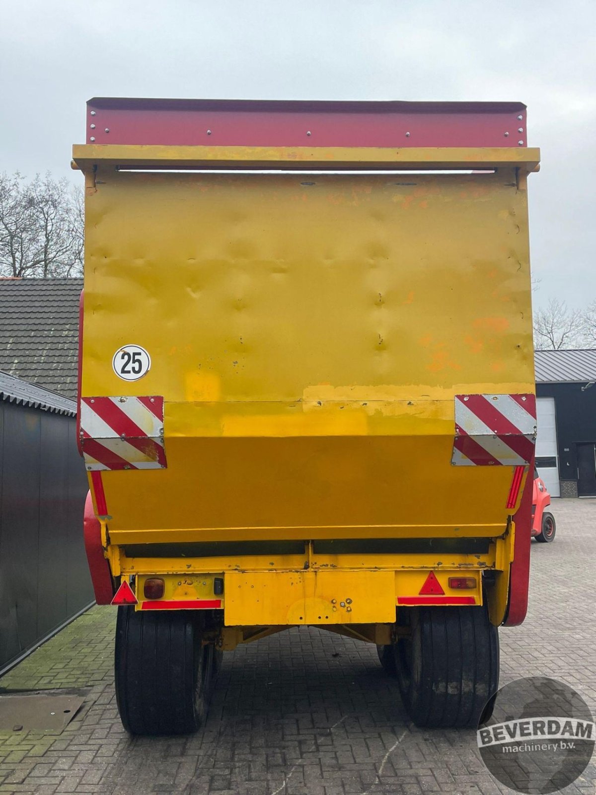 Ladewagen des Typs Veenhuis 14-2 silagewagen, Gebrauchtmaschine in Vriezenveen (Bild 9)