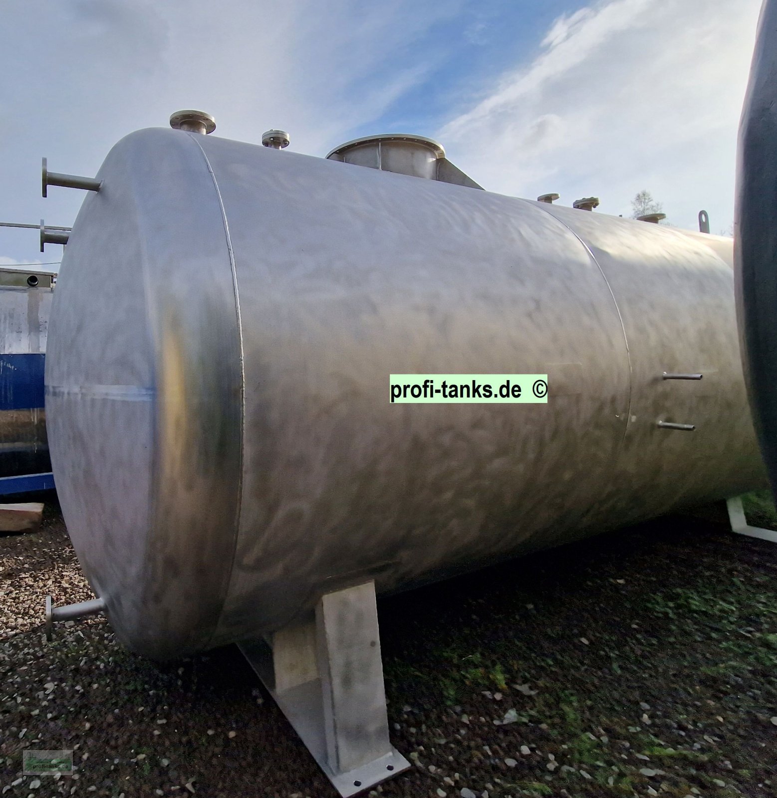 Lagertank des Typs Sonstige V22 gebrauchter 30.000 Liter V4A Edelstahltank Wassertank Chemietank Zisterne Lagertank, Gebrauchtmaschine in Hillesheim (Bild 2)