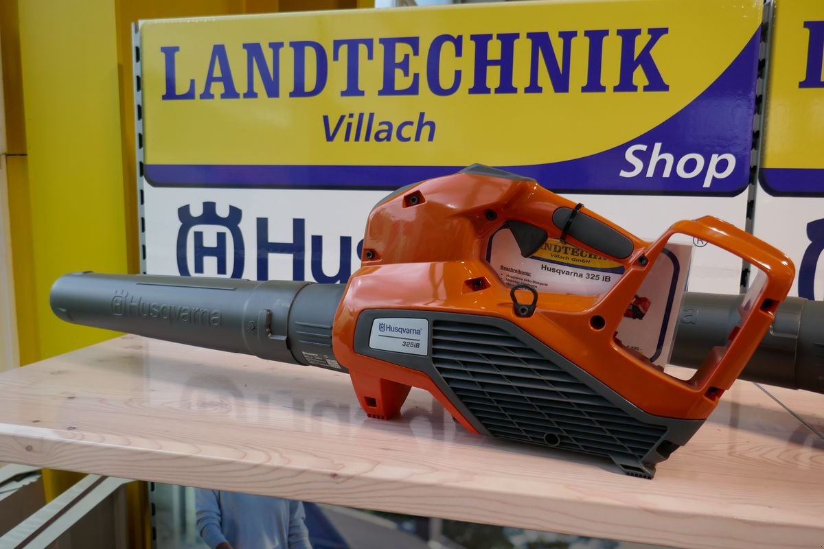 Laubsauggerät & Blasgerät des Typs Husqvarna 325 iB, Gebrauchtmaschine in Villach (Bild 1)